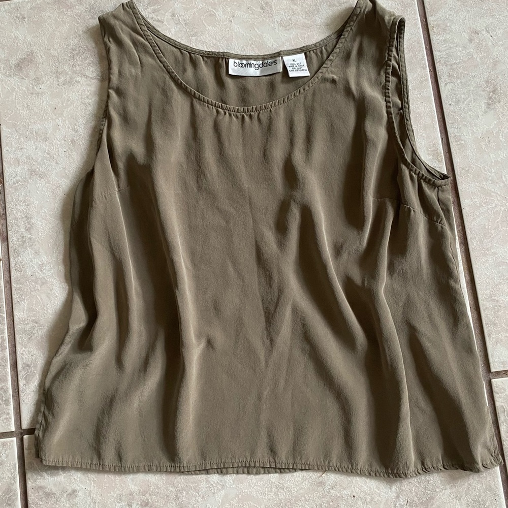 Vintage Tan 100% Silk Tank Top Bloomingdale’s Women’s Size XL